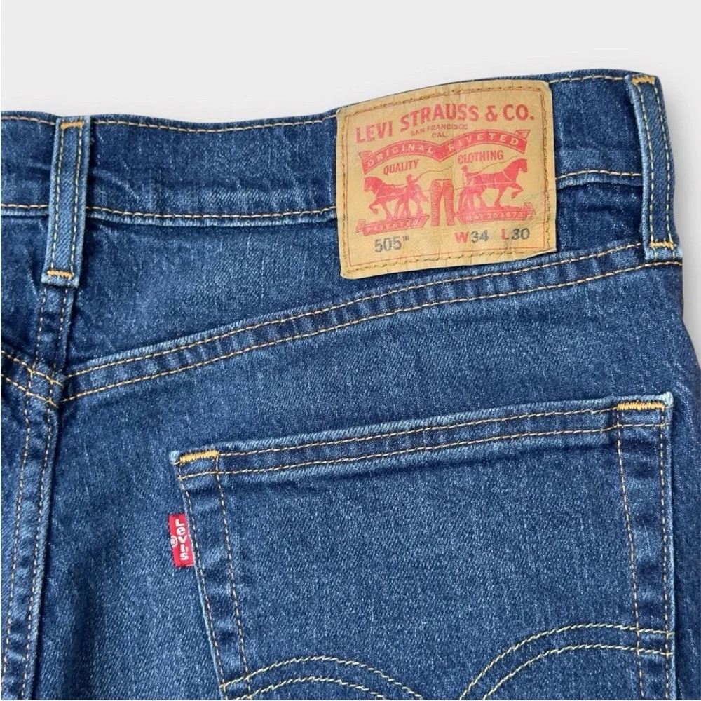 Levis 505 Straight Mid Rise Jeans Mens 34x30 Blue Medium Wash Stretch Preppy
